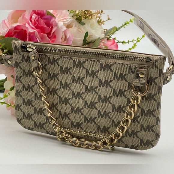 Michael Kors Signature Logo Pull Chain Belt Bag - Picture 13 of 13